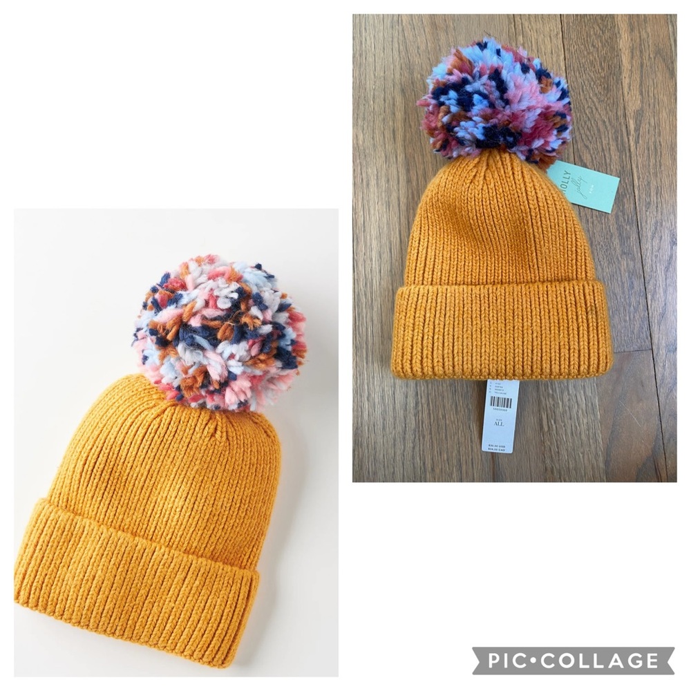 Anthropologie Beanie Pick A Pom Hat base topper